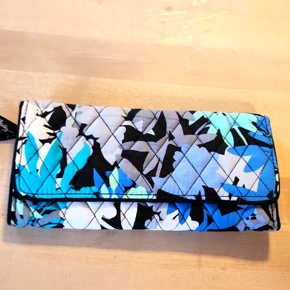 Vera Bradley Floral Wallet - Blue and Black very good condition